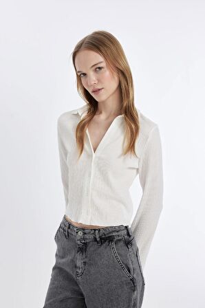 DeFacto Coool Fitted Basic Düz Düğmeli Uzun Kollu Crop Beyaz Gömlek A0012AX24AUWT32