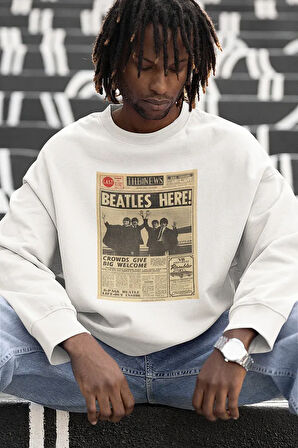 Beatles Here ! Gazete Haberi Yazılı Unisex Oversize Müzik Grubu Sweatshirt