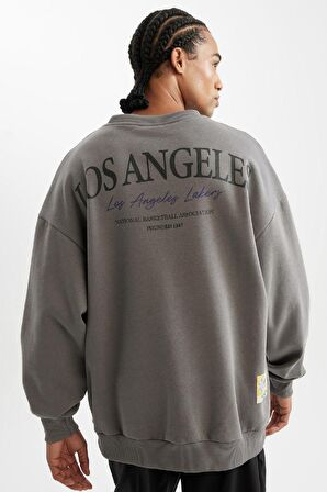 DeFactoFit NBA Los Angeles Lakers Oversize Geniş Kalıp Bisiklet Yaka Sırt Baskılı Kalın Sweatshirt C9254AX24AUGR211