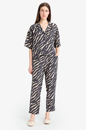 DeFacto Carrot Fit Zebra Desenli Modal Kumaş Pantolon Çift Cepli Yüksek Bel Düz Paça E6360AX25SPBK81