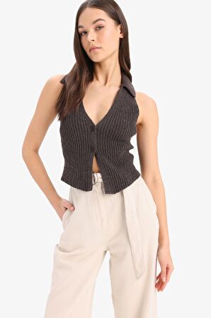 DeFacto Coool Slim Fit Dar Kesim Düğmeli Triko Yelek	 D3584AX25SPBN477