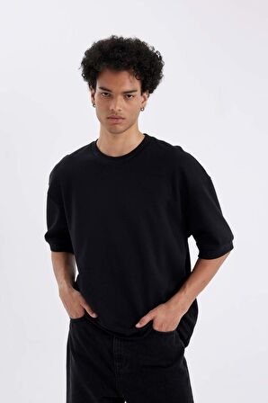 DeFacto Loose Fit Bisiklet Yaka Kısa Kollu Ağır Kumaş Basic Düz Siyah Tişört B4844AX24AUBK81