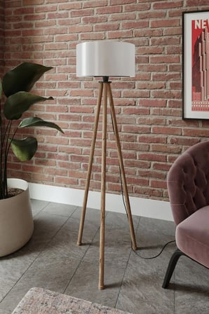 Tripod Üç Ayaklı Lambader Krem