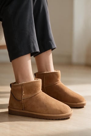 Enoch Kürklü İçi Yünlü İnce Taban Dikiş Detaylı Düz Taban Kadın Ugg Model Kar Botu