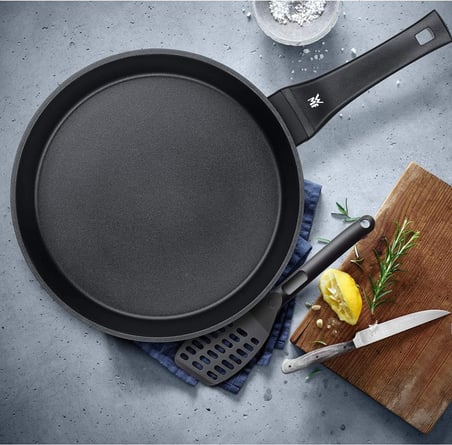 WMF PERMADUR PREMIUM TAVA 28CM 3201000538