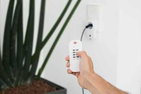 Brennenstuhl Comfort-Line Uzaktan Kumandalı 4 Adet Tekli Priz