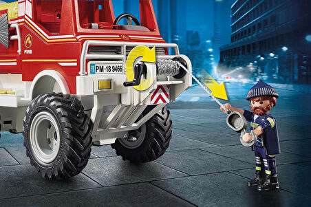 Playmobil 9466 City Action İtfaiye Aracı ve Halatlı Vinç ile Köpük Silahı, Eğlenceli Yaratıcı Rol Yapma, 4 Yaş ve Üzeri Çocuklar için Uygun Oyun Setleri