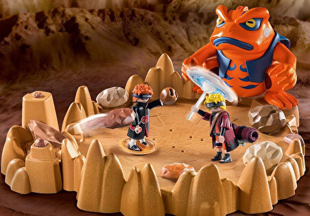 Playmobil Naruto Shippuden 70667 Naruto vs Pain, Krater Taban Plakası ve Dev Kurbağa Gamakichi ile Heyecan verici Düello, 5 Yaş ve Üzeri Çocuklar İçin Oyuncak