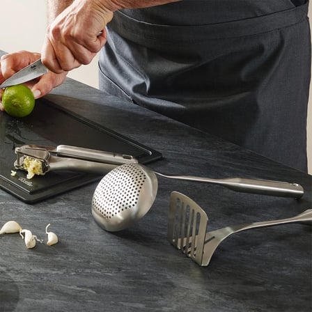 Fissler Essential Delikli Kevgir 35 cm