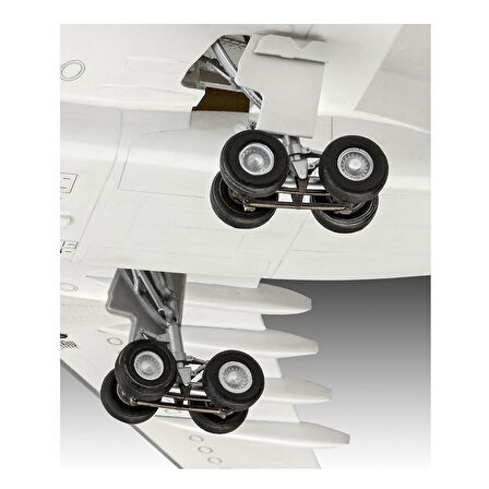 Revell Maket Model Uçak Airbus A330-300 Lufthansa New Livery 03816