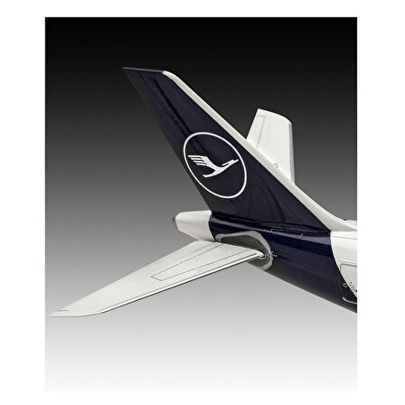 Revell Maket Model Uçak Airbus A330-300 Lufthansa New Livery 03816