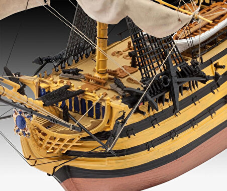 Revell Model Kit H.M.S. Victory 1:146 5408