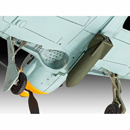 Revell 1:72 Focke Wulf Fw 190 F-8 Uçak 63898