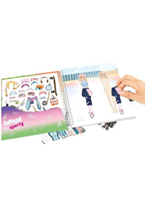 TOPModel Dress Me Up Sporty – Spor Temalı Giydirme ve Tasarım Defteri (Stickerlı Moda Kitabı)