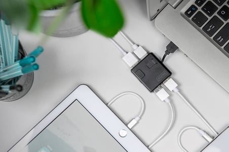 DIGITUS DIGITUS® USB 2.0 Yüksek Hızlı Hub 4-Girişli