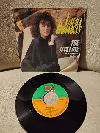 LAURA BRANIGAN - The Lucky One - 1984  Almanya Basım 45 LİK PLAK 2.el