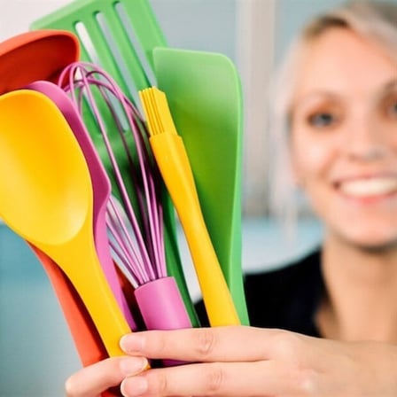 Lurch - Platin Silikon Yemek Kaşığı 28 cm Sarı - Yanmaz, Yapışmaz, Bükülmez, Çizmez, Tat ve Koku Bırakmaz - 240041