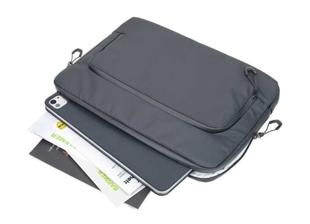 Troika 2 Gözlü Laptop Kılıfı, Siyah