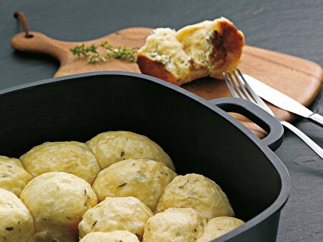 KELA 11553 KERROS KARE TENCERE 28CM