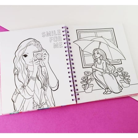 Pop Girl Moda Tasarım ve Çıkartmalı Boyama Kitabı - Çocuklar İçin Eğlenceli Aktivite
