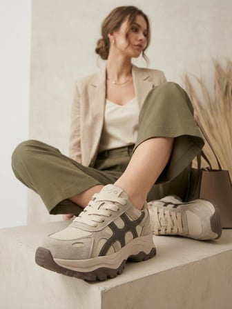 Guja 26K374-1 Kadın Bağcıklı İçi Polarlı Kalın Taban Günlük Sneaker