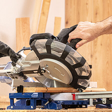 Scheppach HM216 Gönye Kesme Makinesi 216 Mm 2000W - 5901215903