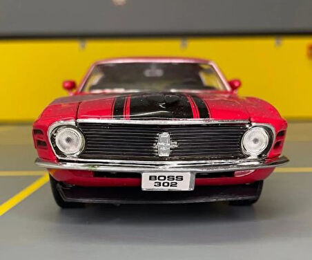 Welly Koleksiyon 1 / 24  1970 Ford Mustang Boss Kırmızı Model Metal Araba