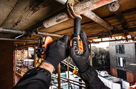 AEG BSS 18S12BL2-0 Kömürsüz Darbeli Somun Sıkma T4935480060