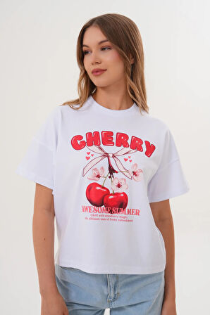 Kadın Beyaz Oversize Cherry Awesome Summer Baskılı Tişört