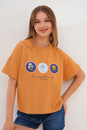 Taba Kadın Oversize Çiçek Everything Is Possible Baskılı Tişört