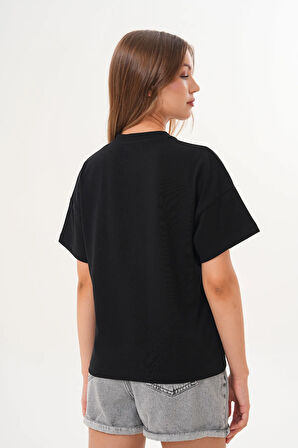 Kadın Siyah Oversize Tişört – Botanik Baskılı,Beautiful / Botanic Amour Yazılı