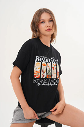 Kadın Siyah Oversize Tişört – Botanik Baskılı,Beautiful / Botanic Amour Yazılı