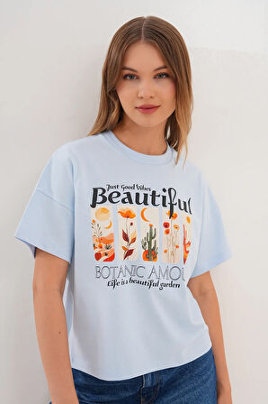 Kadın Mavi Oversize Tişört – Botanik Baskılı,Beautiful / Botanic Amour Yazılı