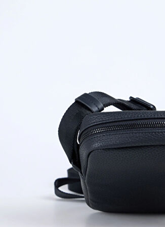 Hugo Siyah Erkek Postacı Çantası 50547439001