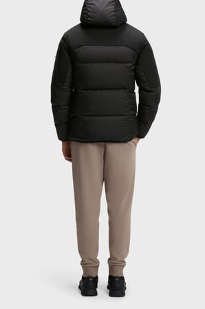 Boss Regular Fit Cep Detaylı Kapitoneli Şişme Mont Erkek MONT 50548693 001 SİYAH