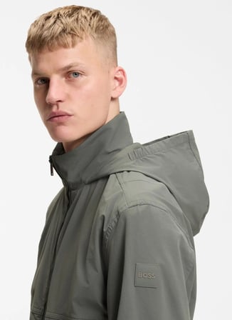 BOSS Haki Erkek Dik Yaka Regular Fit Logo Baskılı Sweatmont Okri