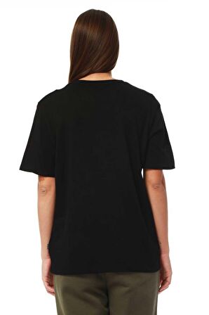 Puma ESS Logo Boyfriend Tee Puma Black Kadın T-Shirt