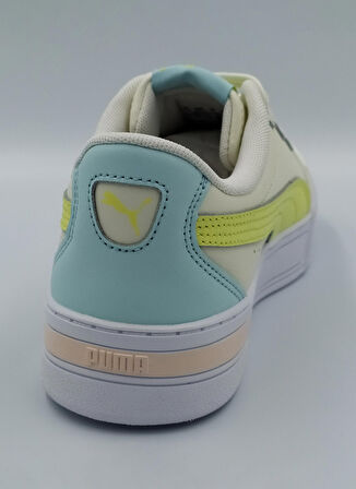 Puma Beyaz Kadın Lifestyle Ayakkabı 37476409 Skye
