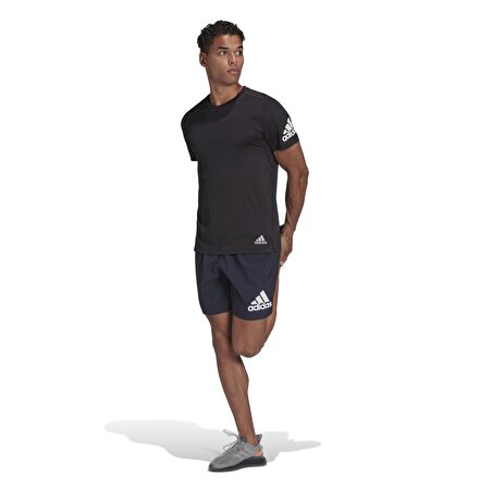 adidas Bisiklet Yaka Düz Siyah Erkek T-Shirt HB7470 RUN IT TEE M