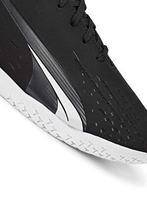 Puma Ultra Play IT Erkek Futsal Ayakkabısı 10722702