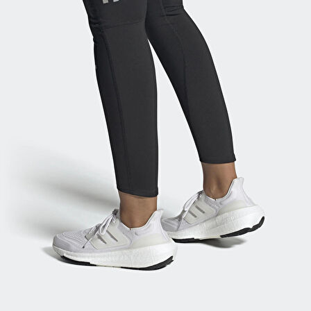 Adidas Kadın Koşu - Yürüyüş Ayakkabı Ultraboost Light W Gy9352