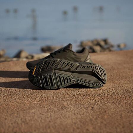 ADİDAS ERKEK KOŞU AYAKKABI ADISTAR 2 M HP2336