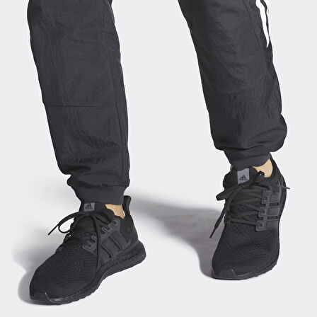 Adidas Erkek Koşu - Yürüyüş Spor Ayakkabı Ultraboost 1.0 Hq4199