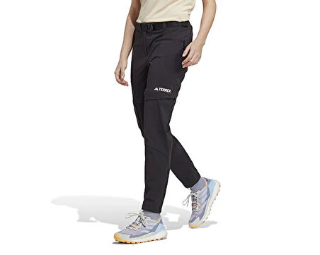 adidas W Utilitas Zo P Kadın Trekking Pantolonu HN2967 Siyah