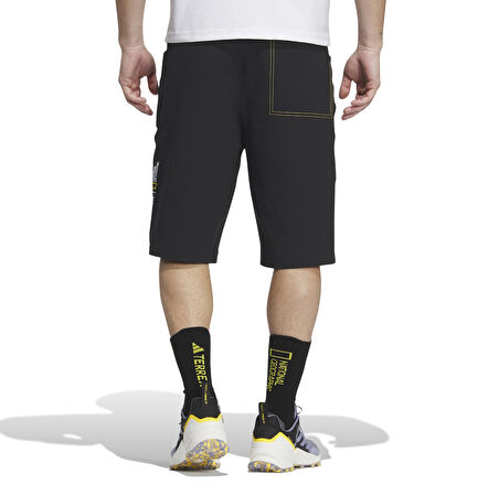 IC1998-E adidas Natgeo Shorts Erkek Şort Ve Kapri Siyah