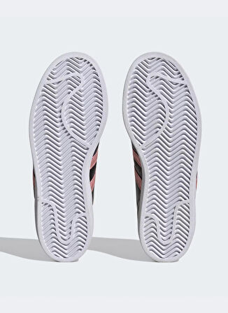 adidas Yürüyüş Ayakkabısı