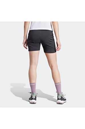 Terrex Xperior Kadın Siyah Yürüyüş Şortu (IP4832)