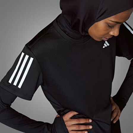 Adidas Kadın Koşu - Yürüyüş T-Shirt Otr Tee Lc Ik8376
