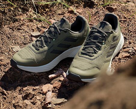 adidas Tracefinder Erkek Arazi Tipi Koşu Ayakkabısı IE5911 Haki