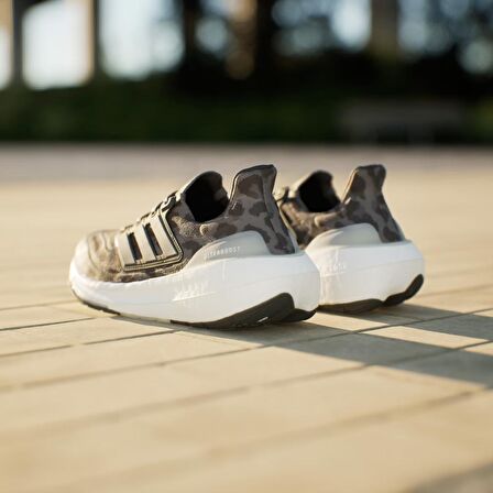 Adidas Erkek Ayakkabı Ultraboost Light